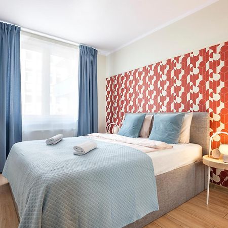 Rewers Apartment - Swietokrzyska St Krasków Exterior foto